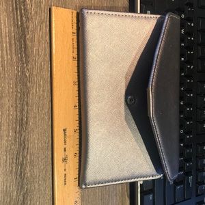 Travel wallet